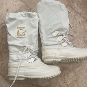 SOREL snow boots